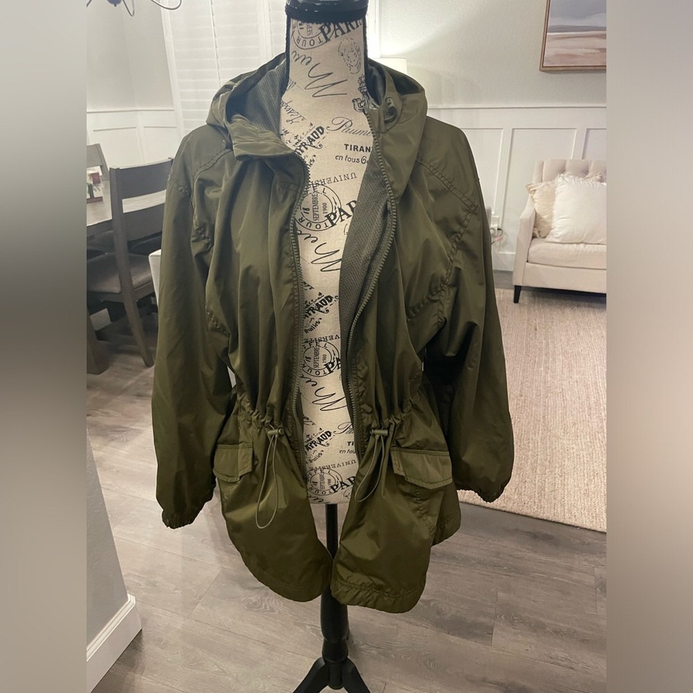 Old Navy Active Women's Windbreaker Jacket